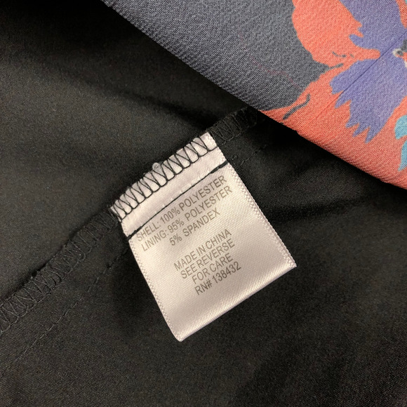 MODCLOTH Skirt Poppies Floral Pleated A-Line Chiffon Size Small Black Red Boho - Picture 6 of 6